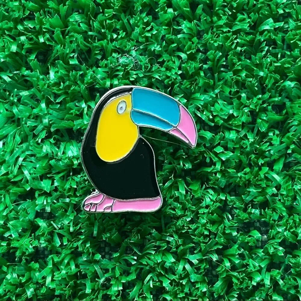Toucan Enamel Pin/ Brooch Lapel